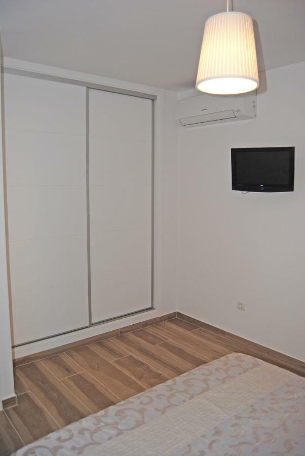 Recently Refurbished Apartment With Sea Views. Fuengirola Eksteriør billede